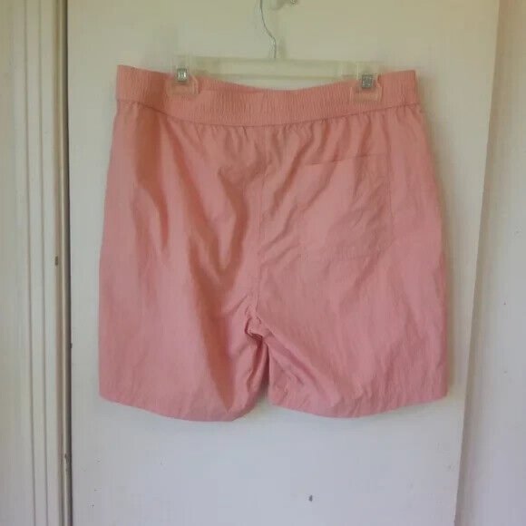 Original use  light pink shorts size M - Picture 4 of 4